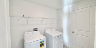 2122 CHRIS DRIVE Gallery 15