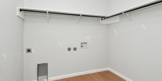 The Knoll Gallery 30