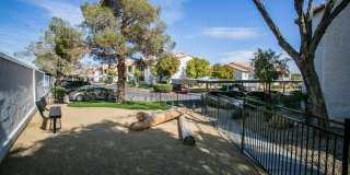 The Del Rey Gallery 22