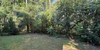 Stunning 3BD, 2.5BA Downtown Raleigh End Unit Townhome with a 1-Car Garage in a Prime Location Near NC State and Tons of Shopping & Dining Options Gallery 19