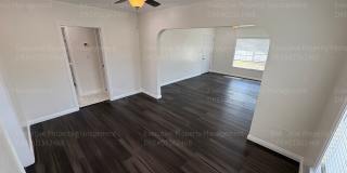 2 bedroom 1 bathroom house located in the 93307 zipcode near E Brundage Ln/ Madison St 2 bedroom 1 bathroom house located in the 93307 zipcode near E Brundage Ln/ Madison St Gallery 9