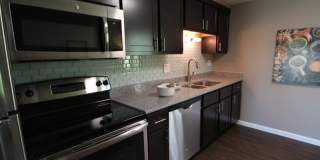 300 South Main Street Gallery 1