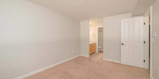Peloton Apartments Gallery 3