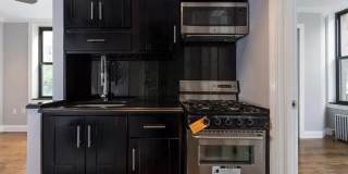 158 Avenue C Gallery 4