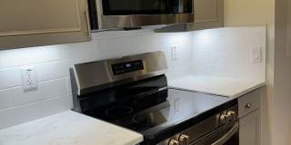 ** MOORINGS\COQUINA SANDS SEASONAL\ANNUAL AVAILABLE REMODELED 2/2 ACROSS FROM LOWDERMILK PARK BEACH ** Gallery 9