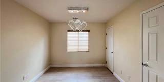 7645 Rustic Galleon Street Gallery 17