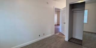 OCEAN BEACH - Spacious 2 bedroom with bonus room/office property close to OB Park & More! Gallery 11