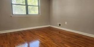 1126 48TH Place NE 1126 48TH Place NE Gallery 5