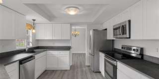 19804 HIAWATHA ROAD Gallery 16