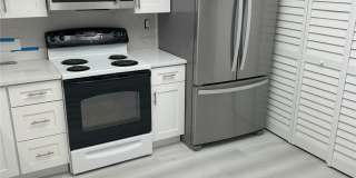 2731 NE 28th Court Gallery 19