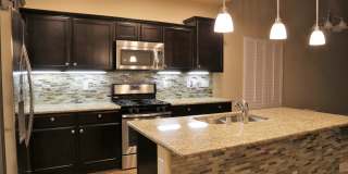 SUMMERLIN 4 BEDROOM WITH DUAL LOFTS Gallery 6