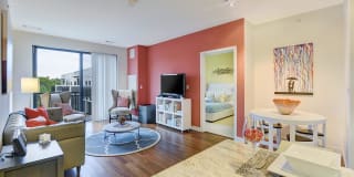 Windsor at Maxwell's Green Gallery 24