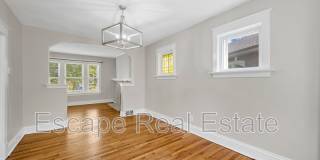 5616 S. Kingshighway Blvd. Gallery 10