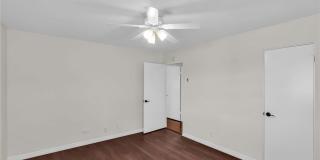 185 Costa Mesa Street Gallery 19