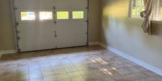 Spacious 4 Bedroom Home with Bonus Room & Large Fenced Backyard Gallery 10