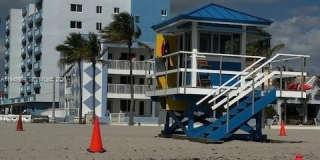 320 S Surf Rd Gallery 21