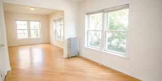 3912-28 N Pine Grove Gallery 18