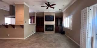 3BR 2Ba Boat Deep Hightop Garage & Colorado River Views Gallery 12