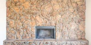 Prime Edmond Location | 3-Bed Duplex Near Boulevard & Broadway Gallery 4