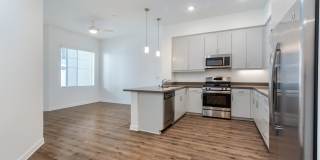 Metro Gateway Gallery 16