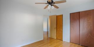6719 North Hermitage Avenue Gallery 4