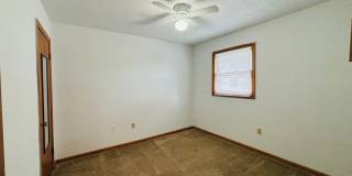 2 Bedroom 1 Bath Townhouse Gallery 10