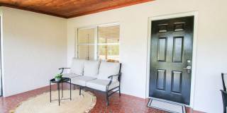 West of Trail Mid-Century Gem with New Designer Kitchen & Oversized Corner Lot Gallery 5