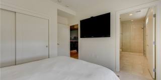 4535 Dean Martin Drive Gallery 42