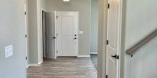 8322 Graphite Drive Gallery 7