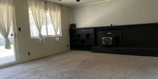 Lovely Home In Hanford-Coming Soon! Gallery 11