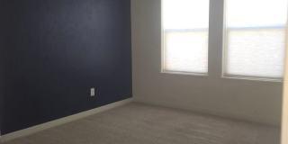 MOVE IN SPECIAL: $300 off the first full month of rent! Gallery 11