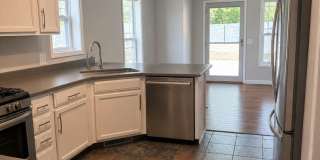 Corktown 3 Bedroom Home Near the Detroit River! Gallery 8