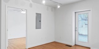 500 Shady Ave Gallery 8