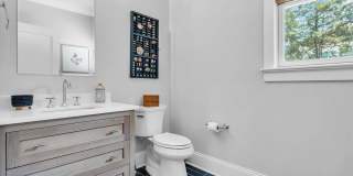 44 Cowart Avenue Gallery 18