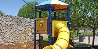 Wallington Plaza Gallery 33