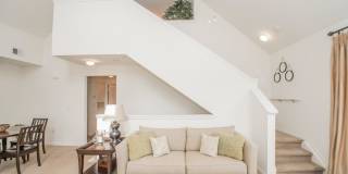 Garden District Gallery 7