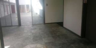 Newport Plaza Gallery 17