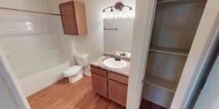 Metro Plex Apartments Gallery 12