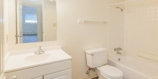 Parkwood Place Gallery 25