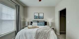 1201 Covell Village Gallery 15