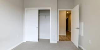 Capitol Square Gallery 5