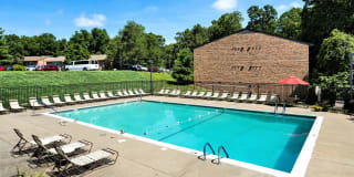 Cross Creek Gallery 46