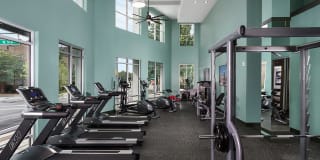 Yugo Greenville Uptown - Student Housing Gallery 10