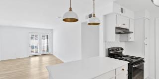 Green Valley Apartments Gallery 8