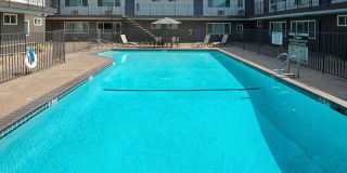 Luxe at Burbank Gallery 1