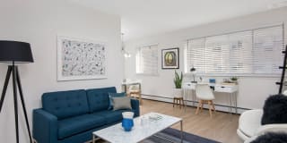 455 West Wellington Gallery 7