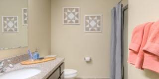 Uptown East Gallery 22