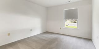 California Apartments Gallery 31