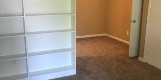 The Crest Apartments Gallery 9