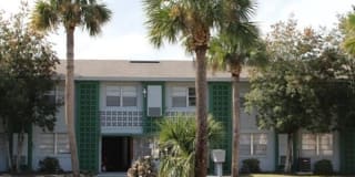 Villager Apartments Gallery 15